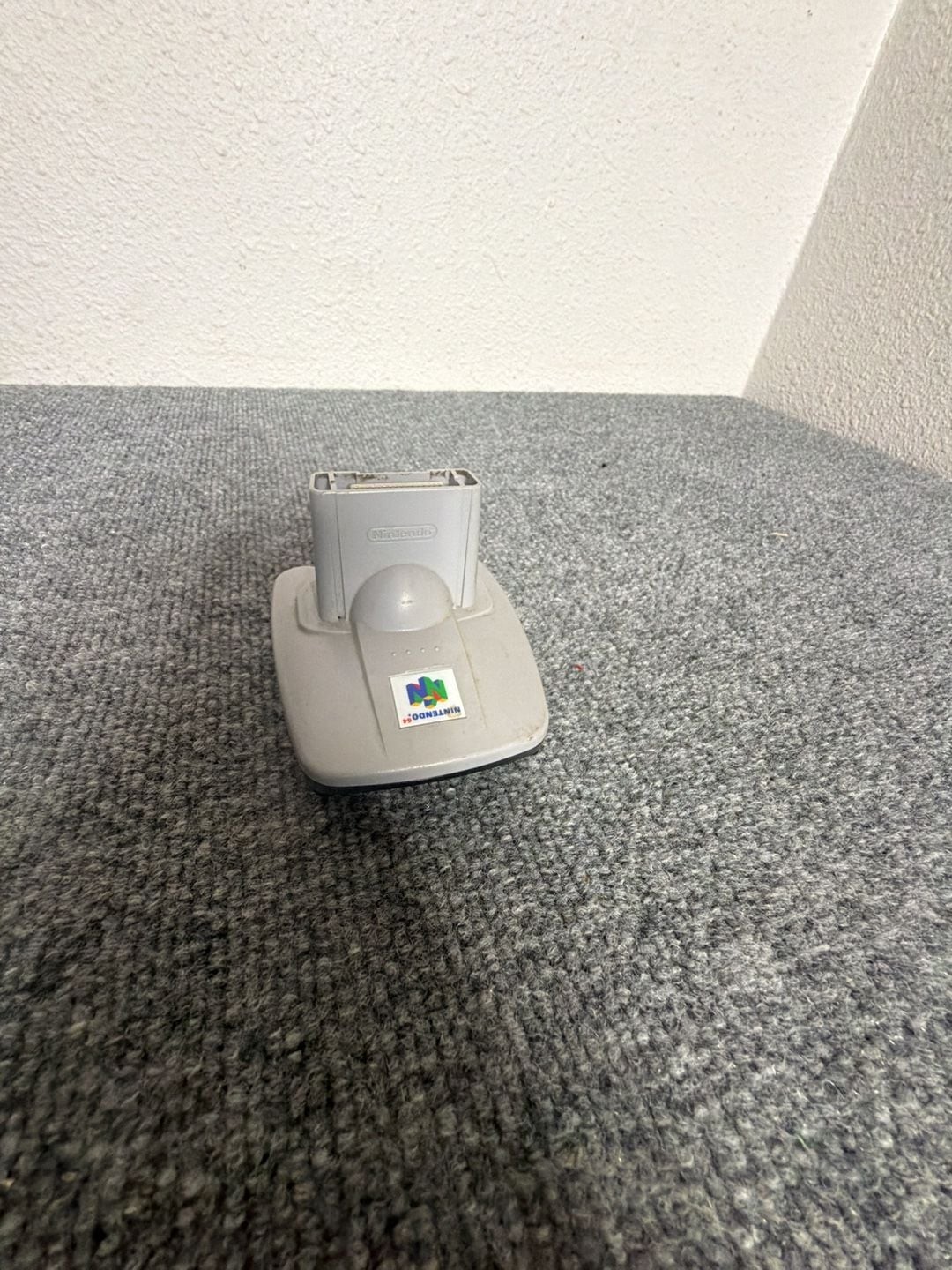 Nintendo 64 Transfer Pak (Model NUS-019)