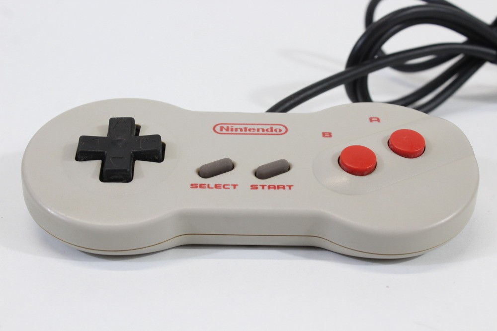 Nintendo AV New Famicom OEM Dogbone Controller Pad NES FC HVC-102 TESTED WORKS 2