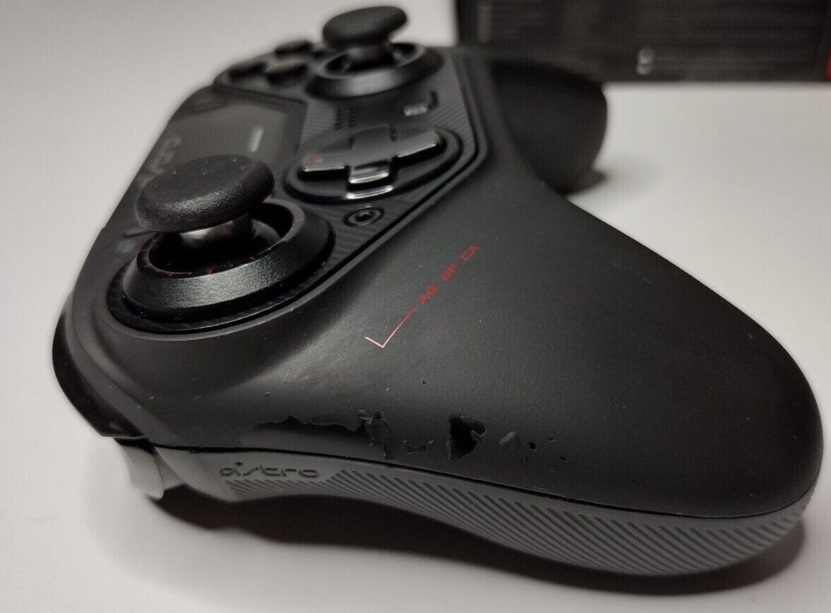 ASTRO Gaming C40 TR Controller For PS4/PC. Battle Beaver Modules -Heavy Tension