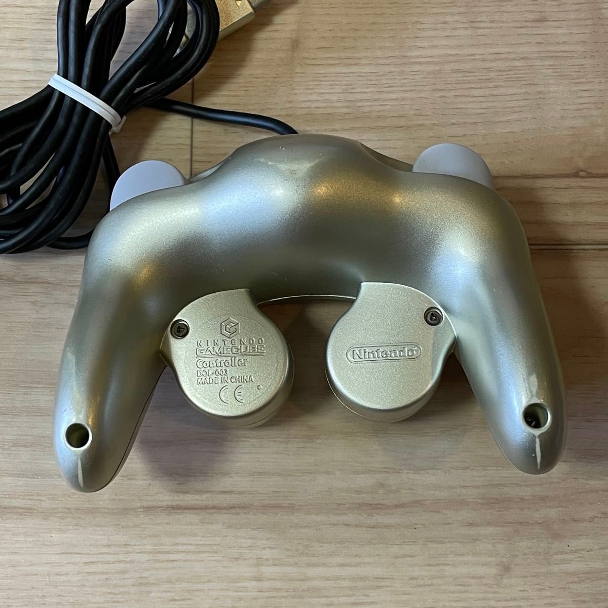 Nintendo GameCube Controller DOL-003 Starlight Gold Toys R Us Limited GC Japan