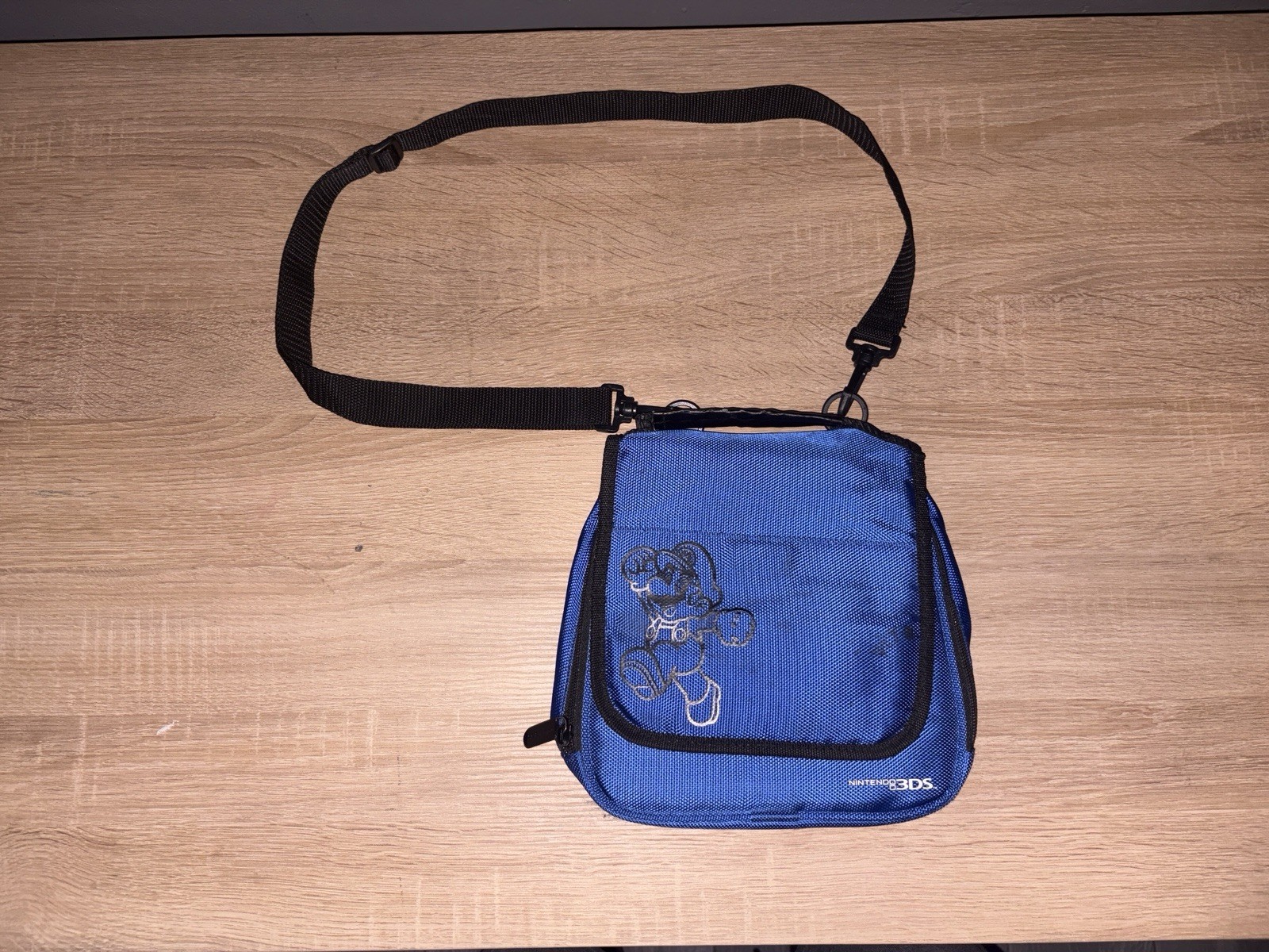Nintendo 3DS Super Mario 9″ Travel Carrying Case BLUE w/ Shoulder Strap