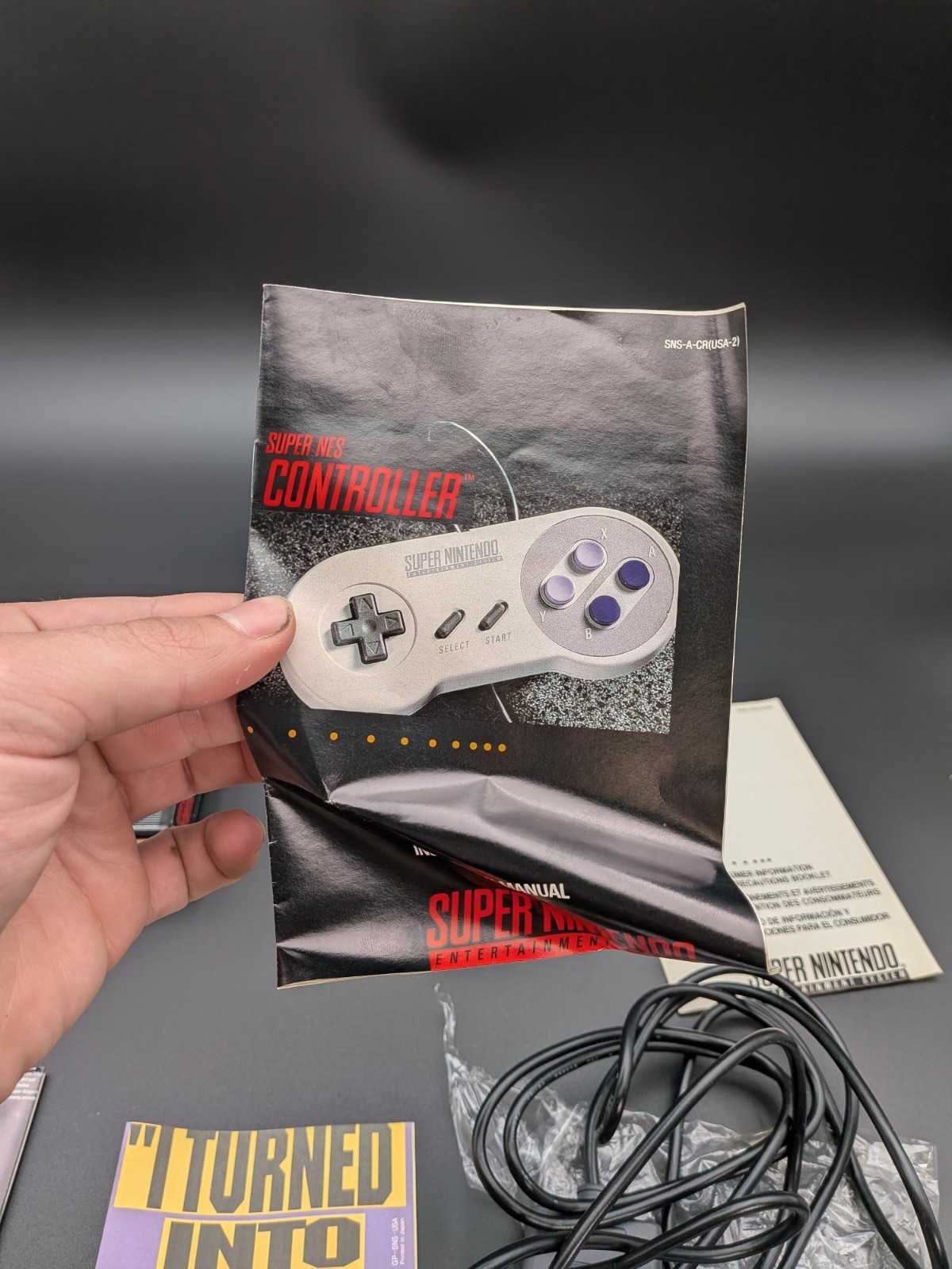 Super Nintendo SNS-005 SNES Controller In Original Box w/sealed Manual/poster