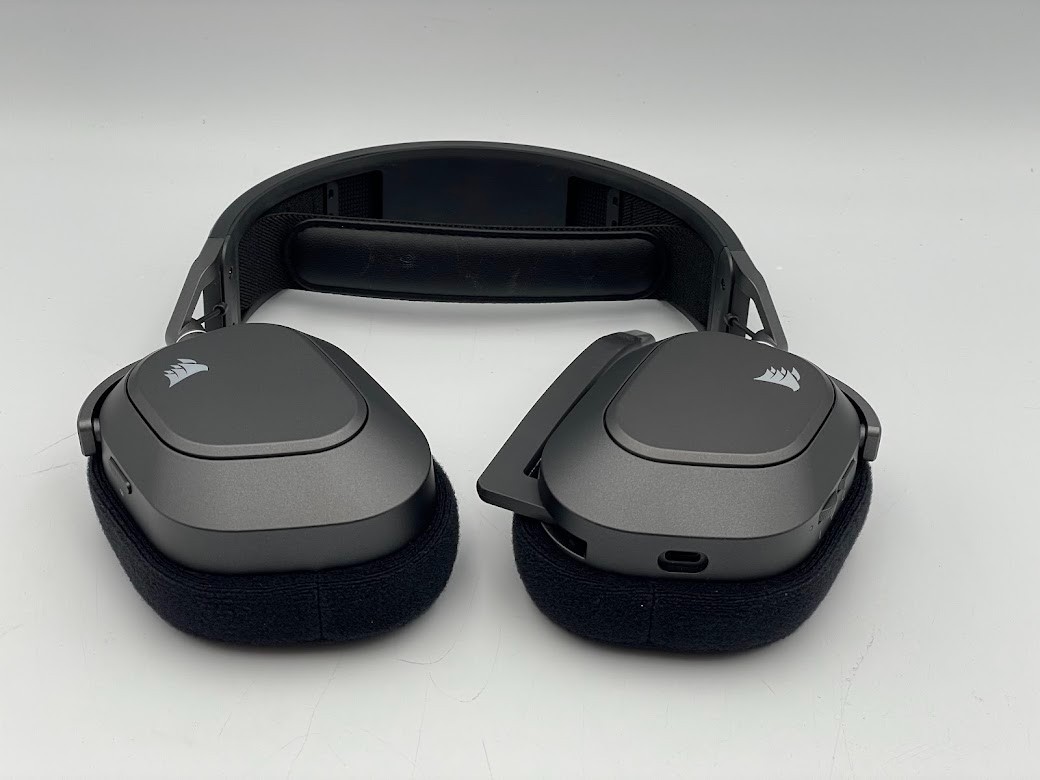 Corsair HS80 MAX Wireless Multiplatform Gaming Headset