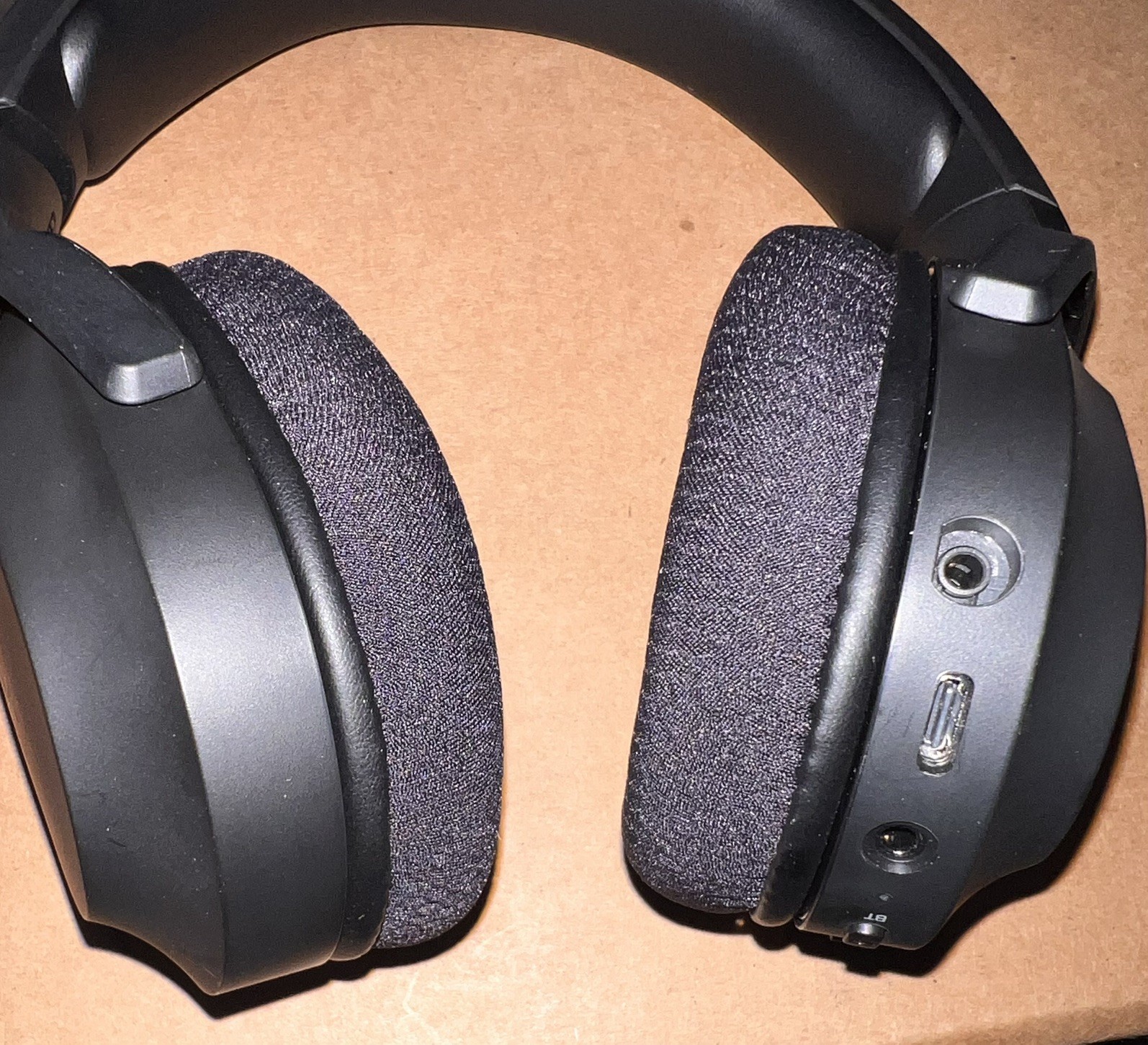 Razer Barracuda X Wireless Multi-Platform Gaming Headset Black Detachable Mic