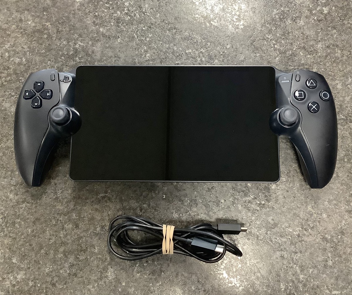 SONY PLAYSTATION PORTAL REMOTE PLAYER (CFI-Y1001) – MIDNIGHT BLACK (QCP006119)