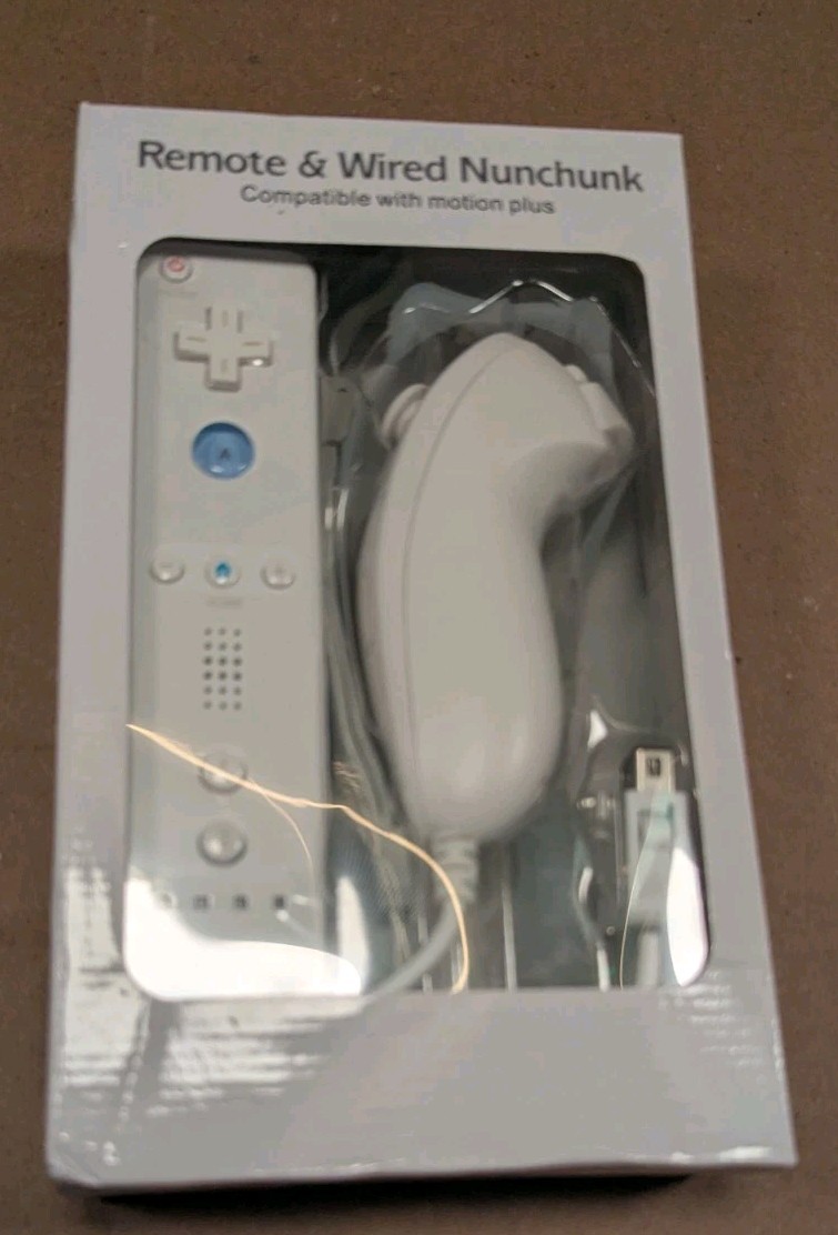 Unbranded Remote & Wired Nunchuk Controller Set for Nintendo Wii & Wii U-NEW