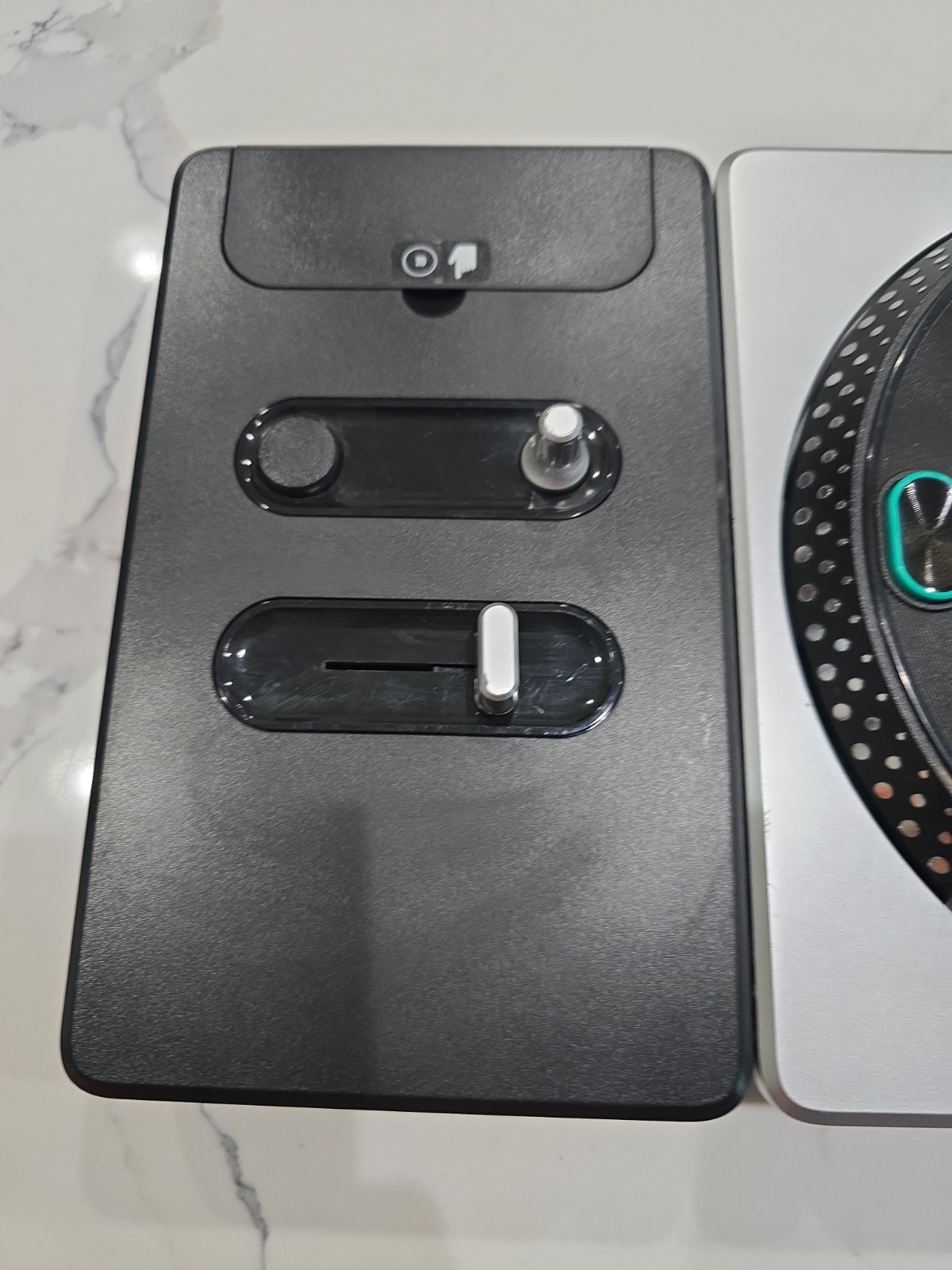 DJ Hero Wireless Turntable Controller Xbox 360 – TESTED