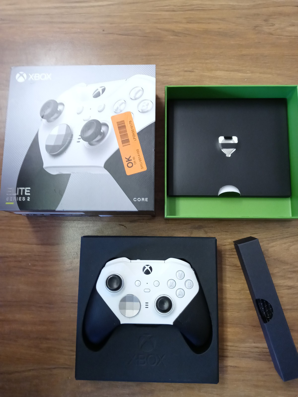 Microsoft Xbox Elite Series 2 Core Wireless Controller – White (4IK-00001)