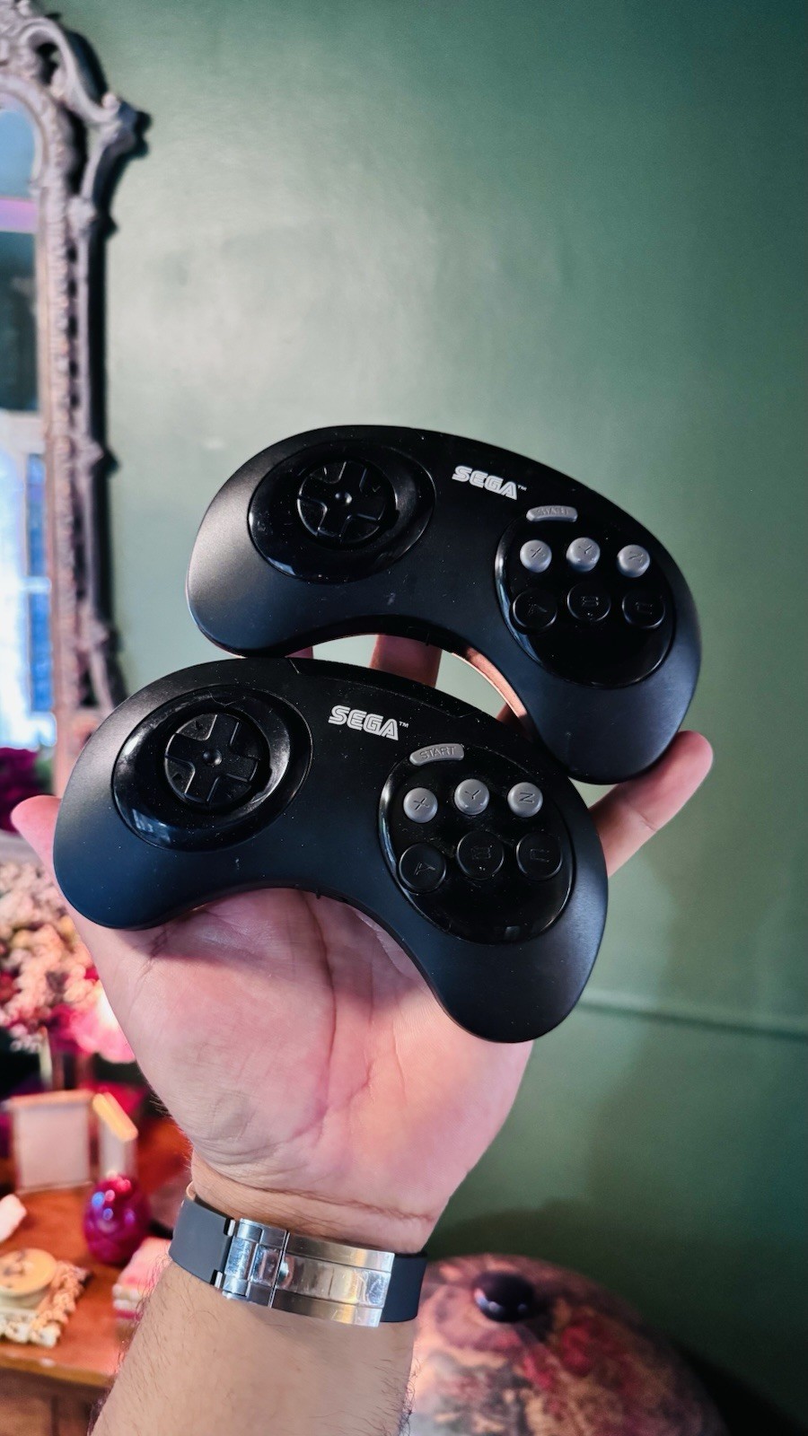Sega Genesis Wireless Controller MK-1629 Gamepad Cleaned (No Adapter)