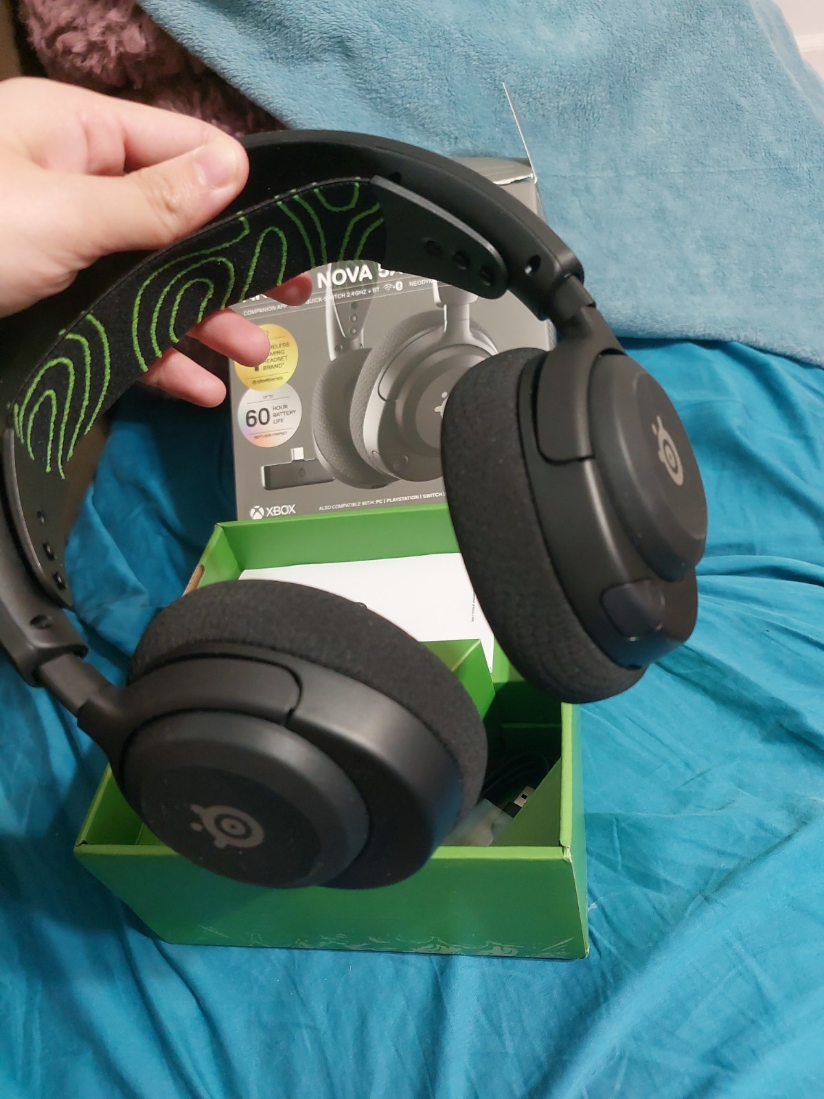 SteelSeries Arctis Nova 5X Wireless Multi-System Gaming Headset 61676