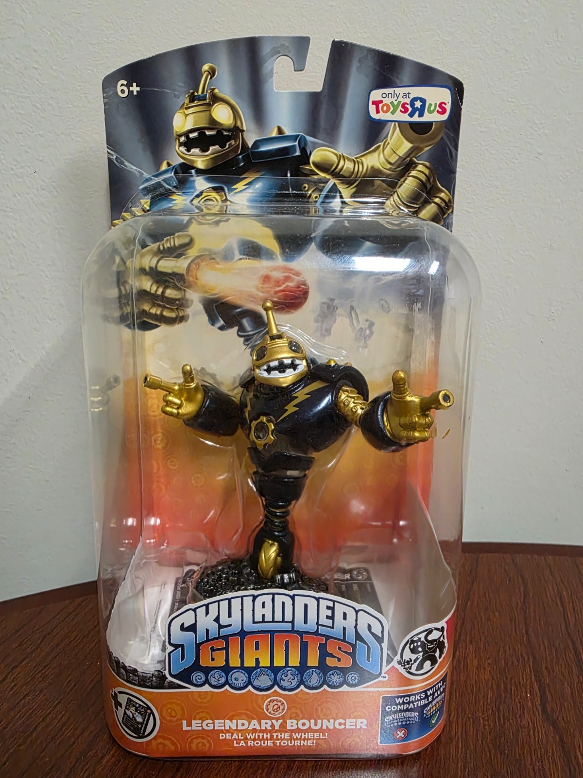NIB Skylanders Giants Legendary Bouncer Character Figurine Toys R Us Exclusive