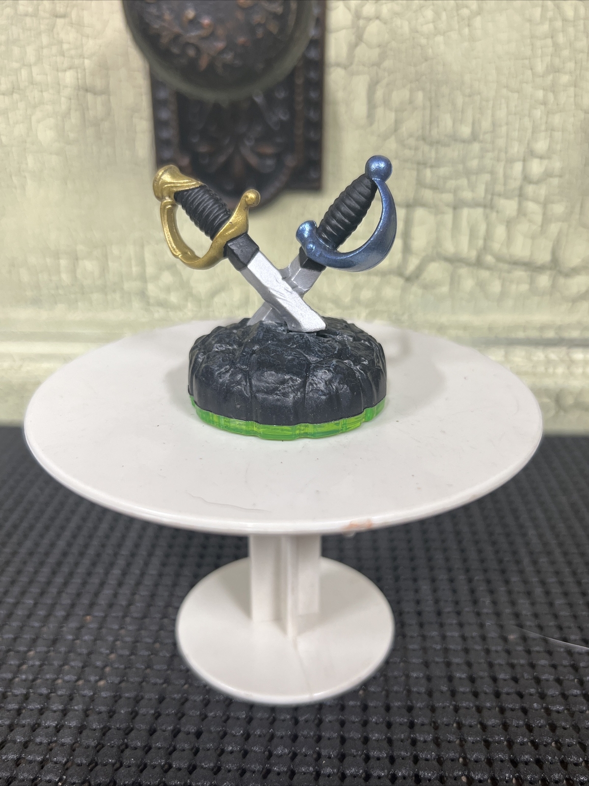 2011 SKYLANDERS Ghost Swords Figure Activision Spyro’s Adventure Series 83975888