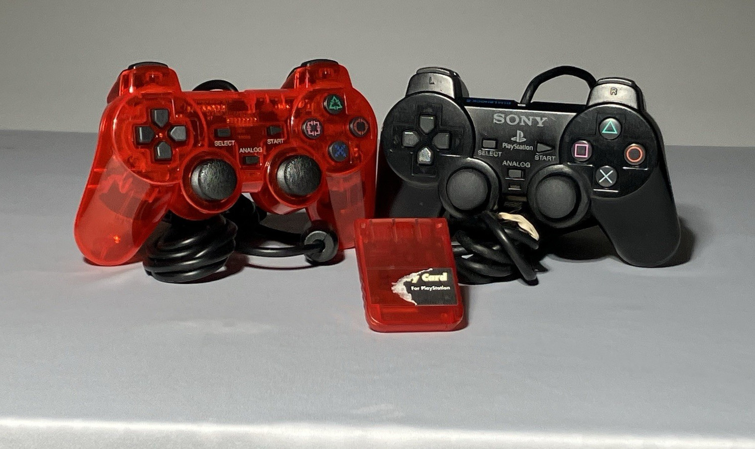 Controller Lot OEM Black Clear Red + PlayStation 2 Memory Card