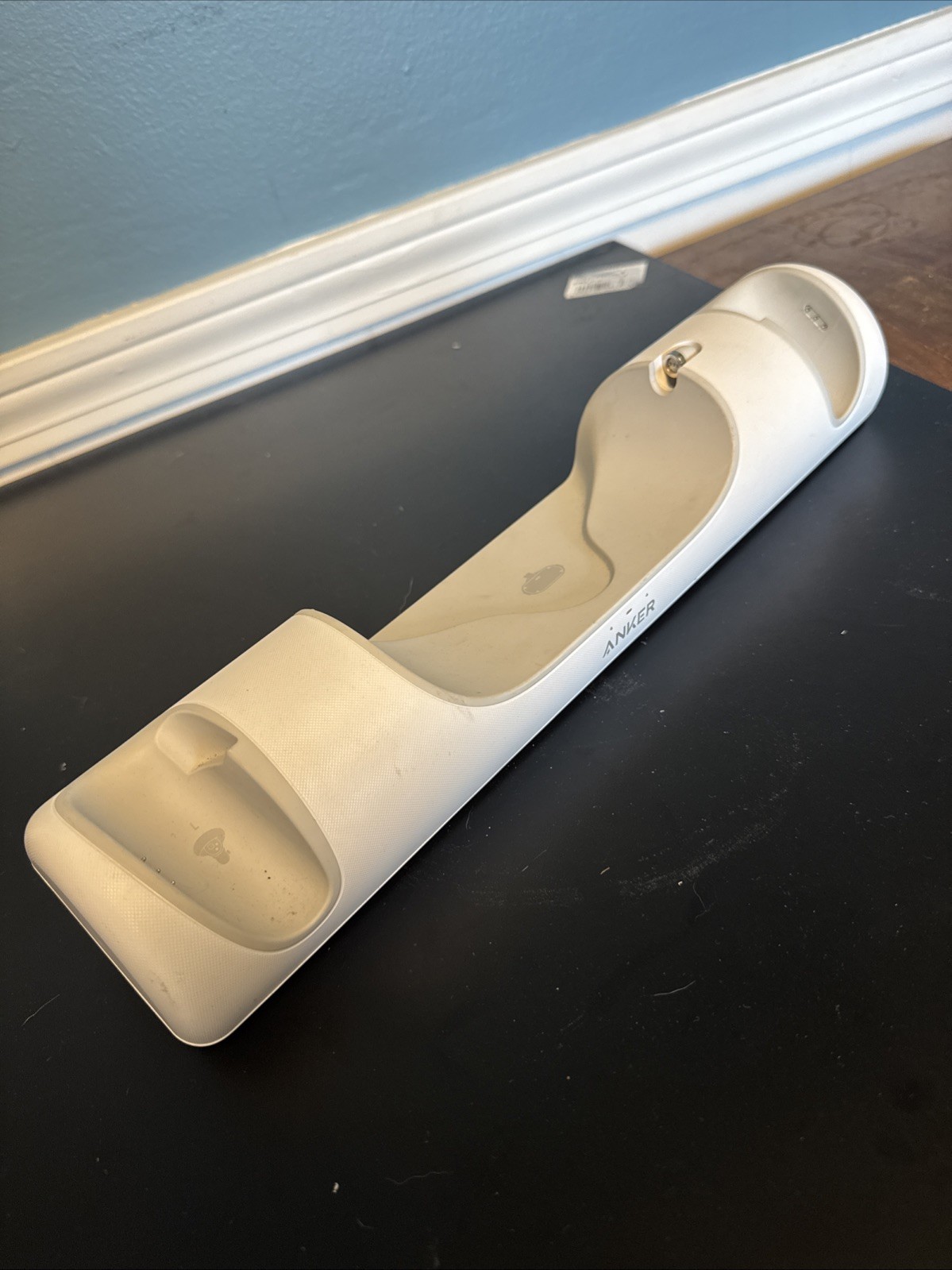 Anker Y1010 Charging Dock With USB Cord For Oculus Quest 2 – White No Cord