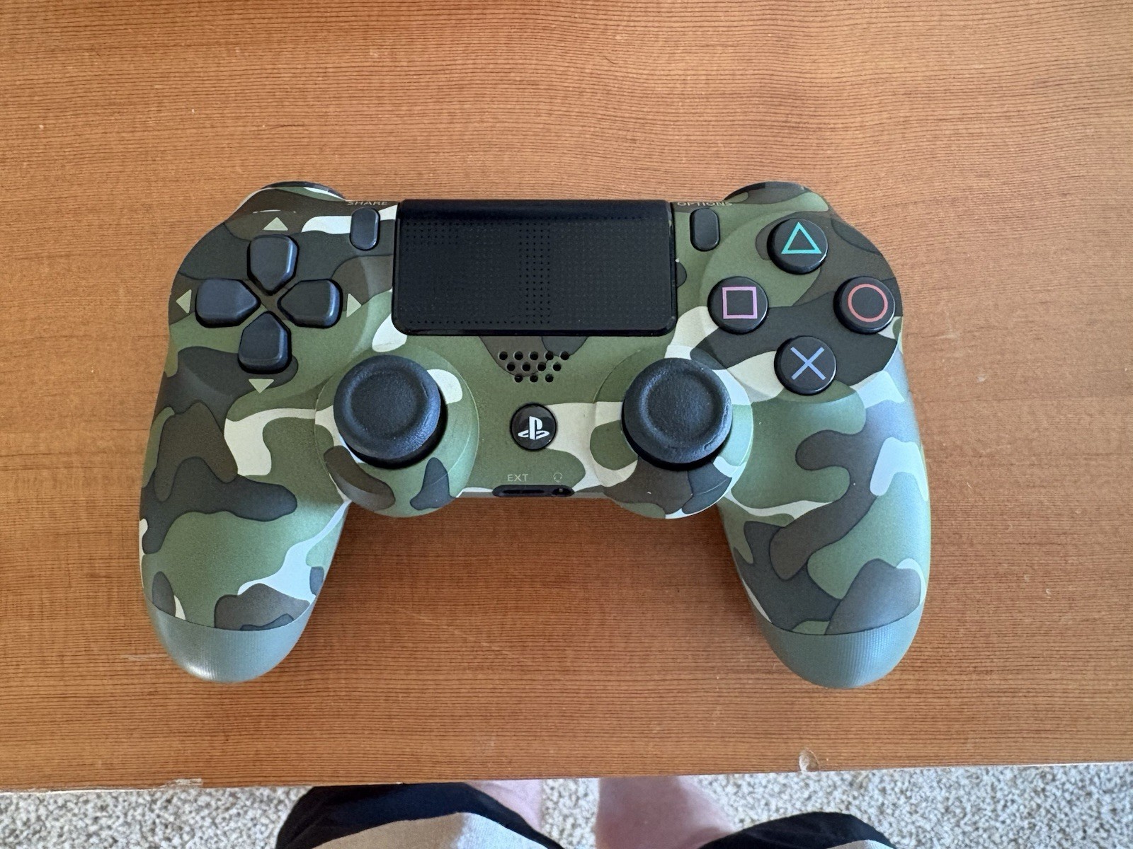 Sony DualShock 4 Wireless Controller for PS4 Built-In Touchpad Green/Black Camo