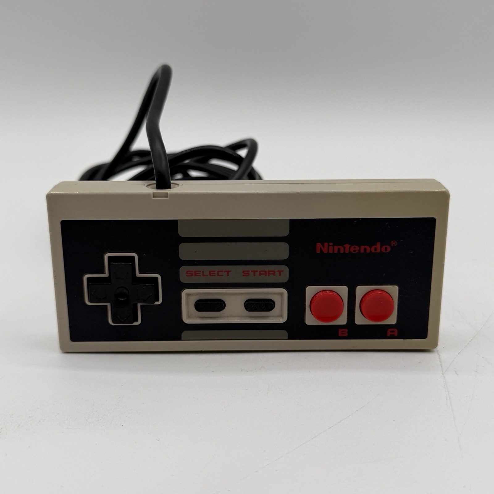 Nintendo Entertainment System NES Gray Controller OEM Model No. NES-004