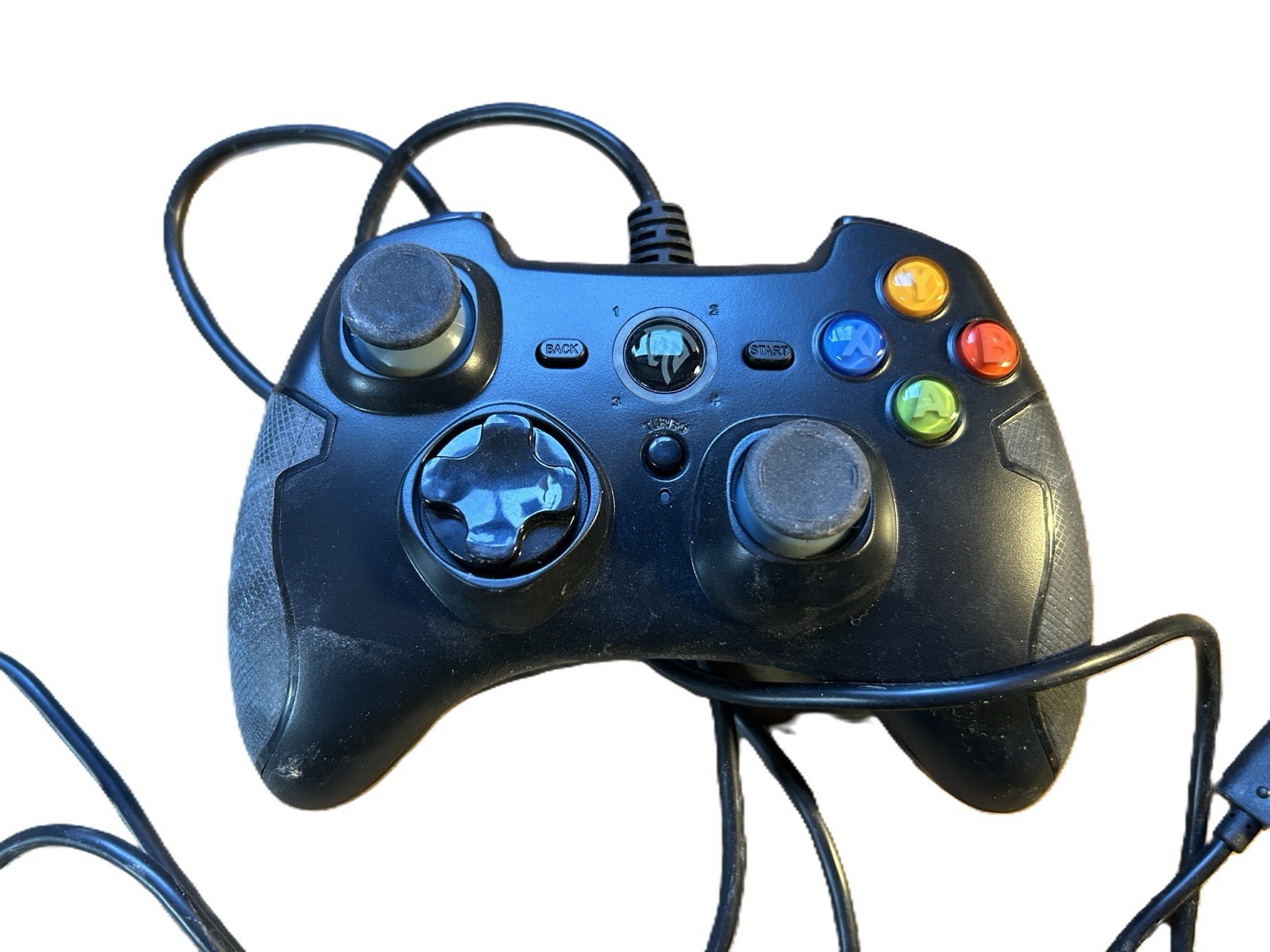 EasySMX Xbox-Style Wired Controller – PC, Android, PS3 – Rumble, Back Buttons
