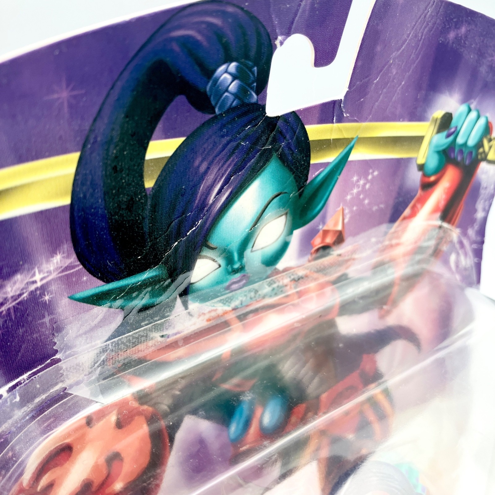 Skylanders Giants Scarlet Ninjini Figure ~ Package wear taped sides