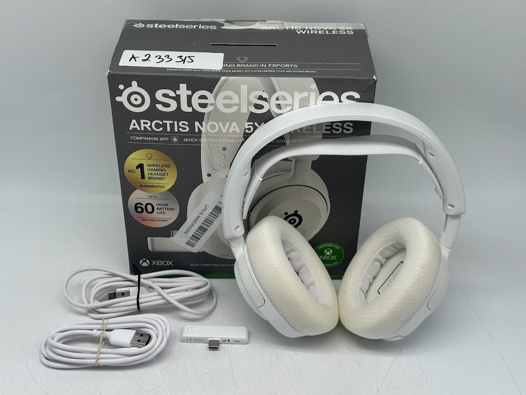 SteelSeries Arctis Nova 5X Wireless Multi-System Gaming Headset — White