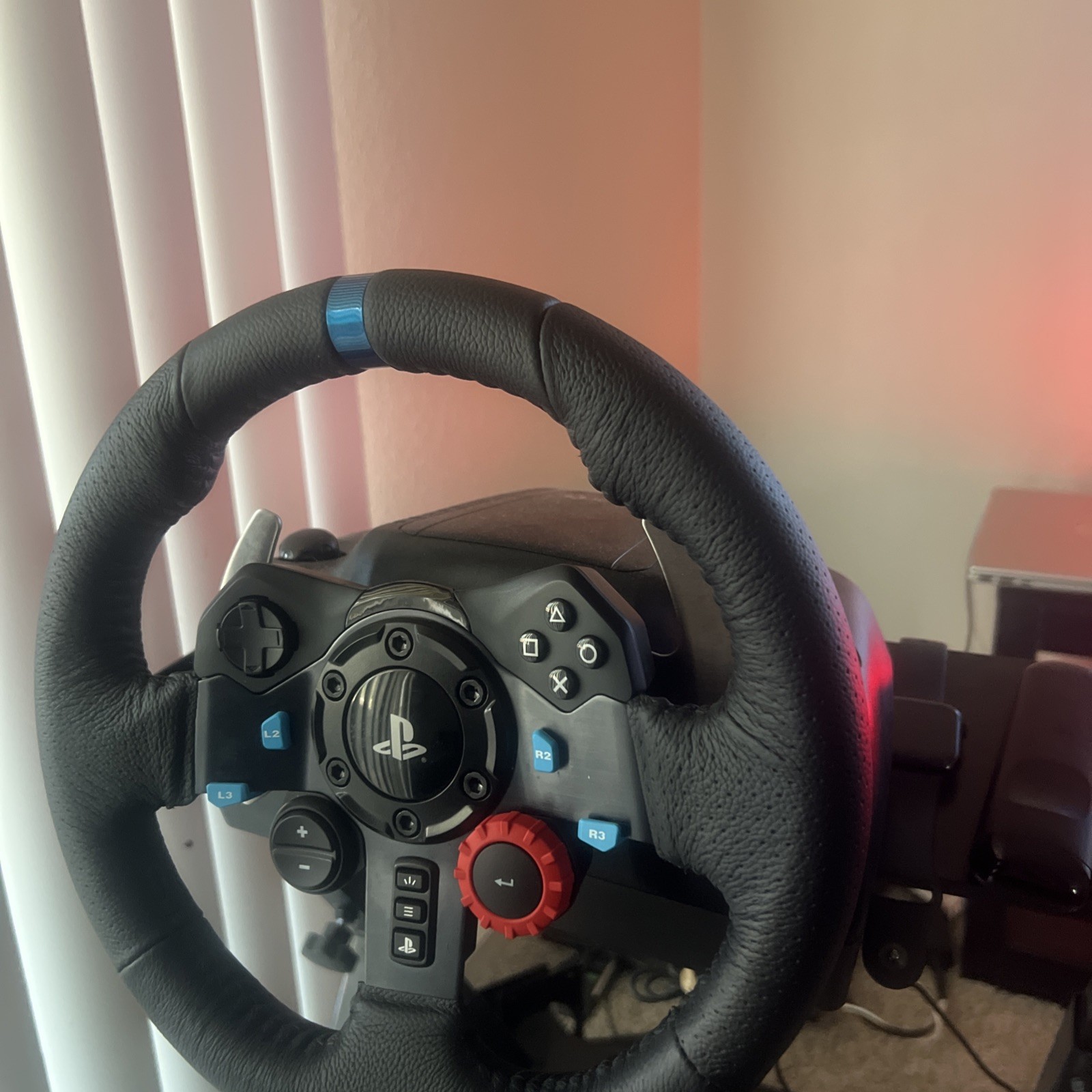 Logitech G29 Driving Force Race Wheel (941-000110) & And stand